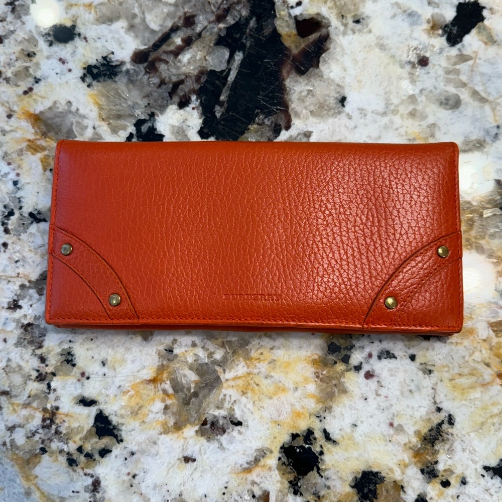 Burberry vintage bi-fold wallet